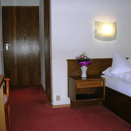 Schweizerhaus Hotel